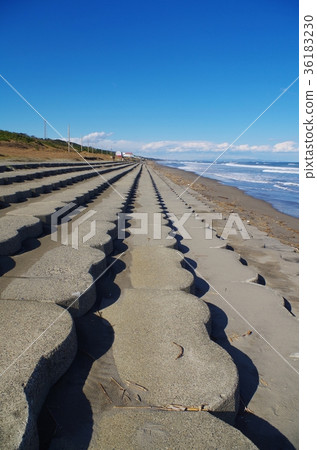 Sea and stone steps Sea and stone steps 36183230