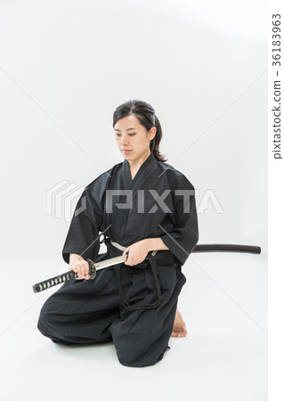居合 36183963