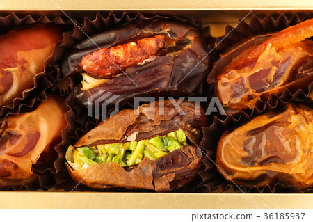 Assorted Dates Date Palm 36185937