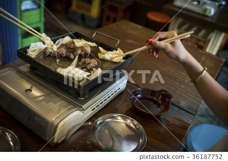Korean food Yakiniku 36187752