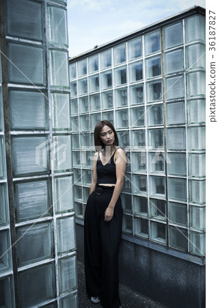 Cool woman fashion image 36187827