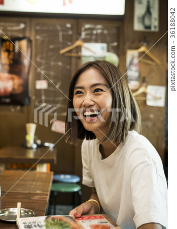 Cool woman shop yakiniku 36188042