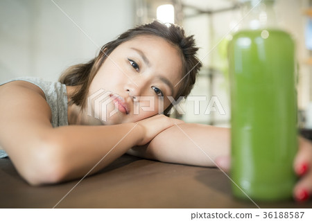 有機食品冰沙女人 36188587