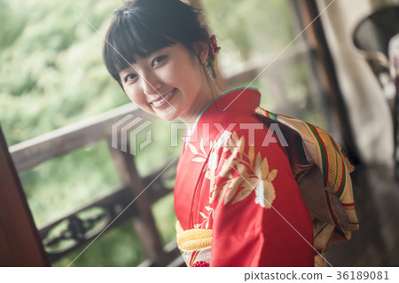 Kimono woman at the window 36189081
