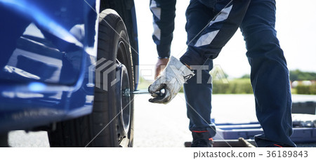 Road service men 36189843