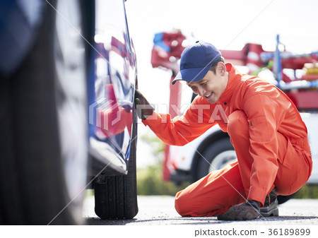 Road service men Road service men 36189899