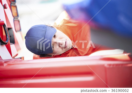 道路服務人員 36190002