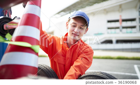 道路服務人員 36190068