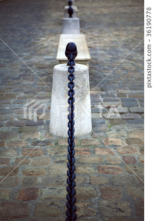Blocks bench and chain on a place Blocks bench and chain on a place 36190778