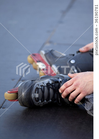 Rest of the skater Rest of the skater 36190781