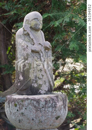 Shinshu's cultural assets, famous craftsman, Eiji Moriya's stone statue, and the image of the long-lived statue of Kamikasu (Komakane City, Nagano Prefecture) Shinshu's cultural assets, famous craftsman, Eiji Moriya's stone statue, and the image of the long-lived statue of Kamikasu (Komakane City, Nagano Prefecture) 36194952