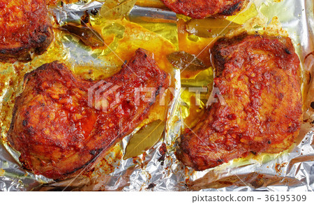 Oven Roasted tender, spicy pork chops 36195309