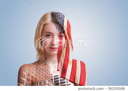 Pretty young woman posing for camera 36205086