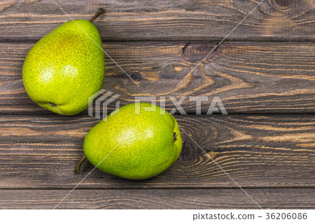 Two ripe pear Two ripe pear 36206086