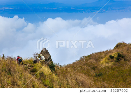 雲仙Tateiwanomine秋葉 雲仙Tateiwanomine秋葉 36207902