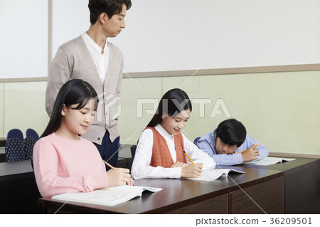 學校，老師，學生，解釋 36209501