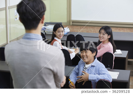 學校，老師，學生 36209528