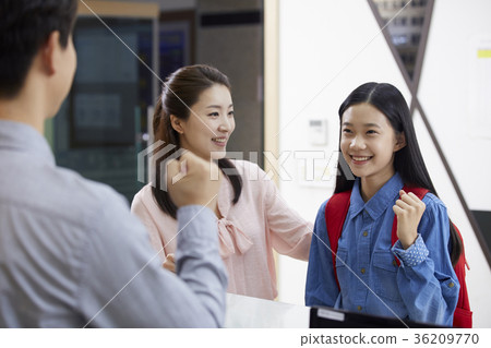 School, teacher, mother, student, consultation 36209770
