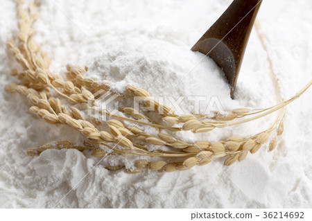 rice flour 36214692