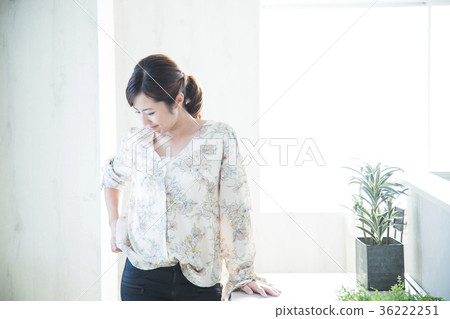 Female young lady young smile cute lifestyle beautiful casual 36222251