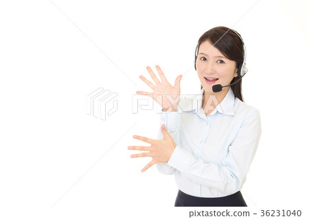 A smiling operator 36231040