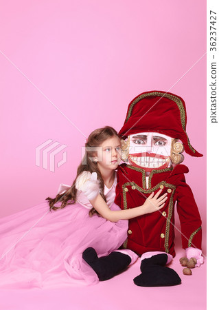 The beauty ballerina with nutcracker 36237427
