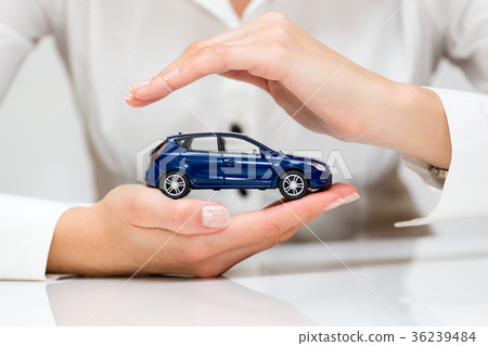 Protection of car 36239484