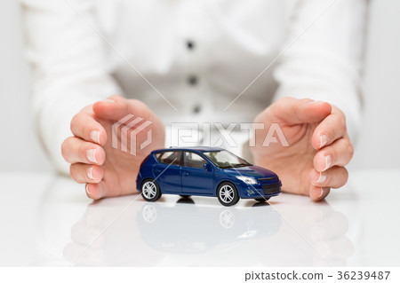 Protection of car 36239487