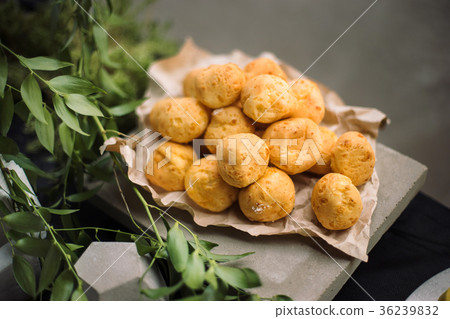Bread balls stuffed with cheese. Bread balls stuffed with cheese. 36239832