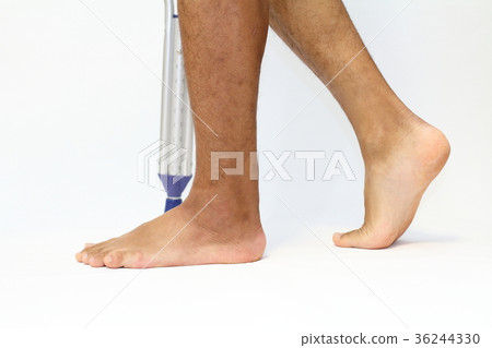 Walking foot with crutches Walking foot with crutches 36244330