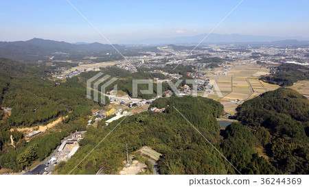 從福岡縣飯塚市的八千山海角的上部拍攝了航拍攝影飯塚市 36244369