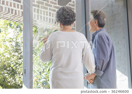 Family, elderly couple, husband, wife, rest Family, elderly couple, husband, wife, rest 36246600
