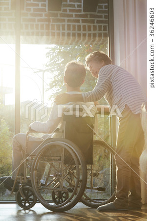 家庭，老夫妻，丈夫，妻子，輪椅 36246603