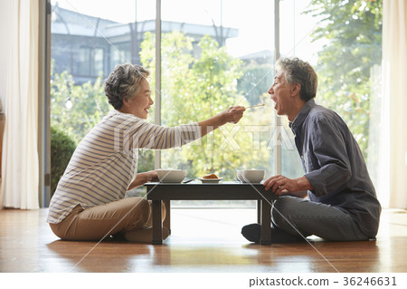 Family, old couple, elderly, husband, wife, food 36246631