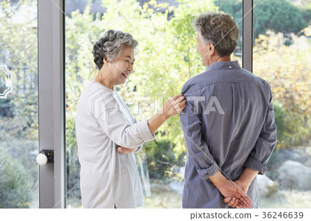 Family, old couple, old man, husband, wife 36246639