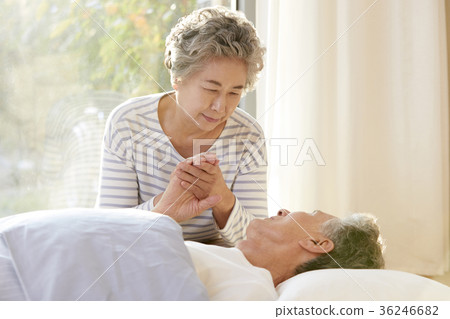 家庭，老夫妻，丈夫，妻子，護理，護理 36246682