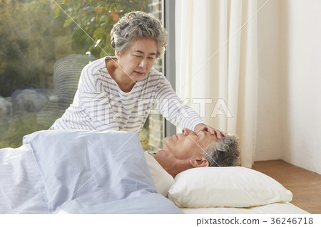 家庭，老夫妻，丈夫，妻子，護理，護理 36246718