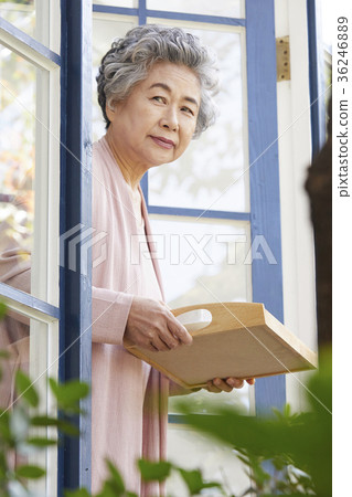 Grandmother, Elderly, Trays Grandmother, Elderly, Trays 36246889