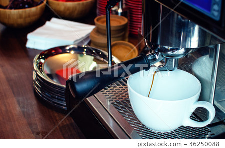 Barista Coffee Brewing Barista Coffee Brewing 36250088