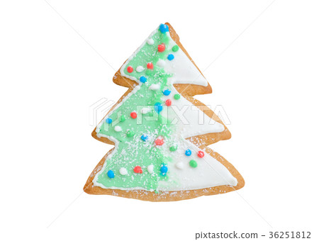 gingerbread christmas tree with garland isolated 36251812