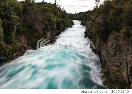Taupo Huka Falls 36251840
