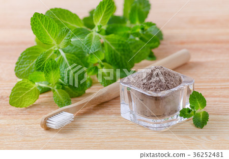 alternative natural toothpaste clay, ash and wood 36252481