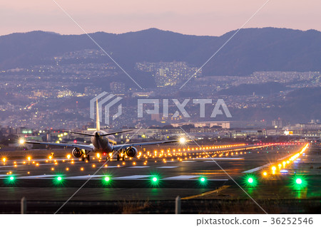 Itami airport night view Itami airport night view 36252546