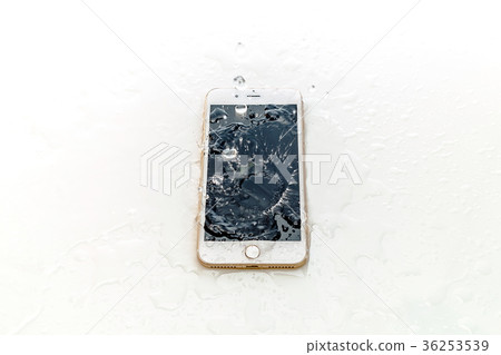 Wet smartphone 36253539