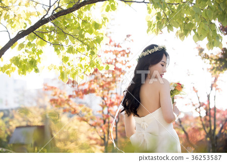 Bridal, outdoor, bouquet Bridal, outdoor, bouquet 36253587