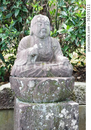 Shinshu Moriya's Grandfather, Yuji Moriya's grandfather, and the image of a long-lived large-scale statue of Ikujima Moriya (Iijima Machidagiri) 36255111