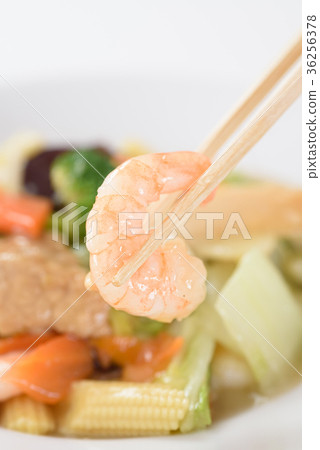 Hac Takana (with chopsticks) 36256378