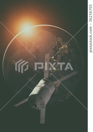 Cargo spacecraft - The Automated Transfer Vehicle 36256705