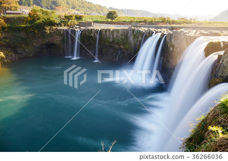 Waterfall of Hatassiri 36266036