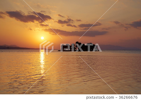 真嗣湖日落 36266676